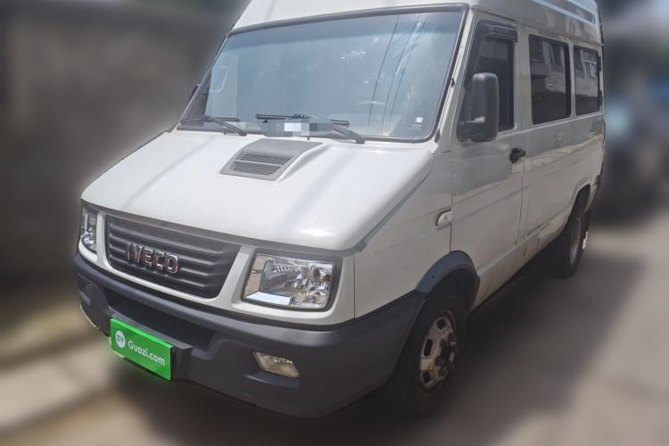 Used Iveco Daily 2021 2.5T A35 M1 Passenger Van 5-9 Seater Short Wheelbase Mid-Roof Design Dual Tires Side Sliding Door Guazi used car, China used car export, Used car for sale, Used  cars, Cheapest cars for sale