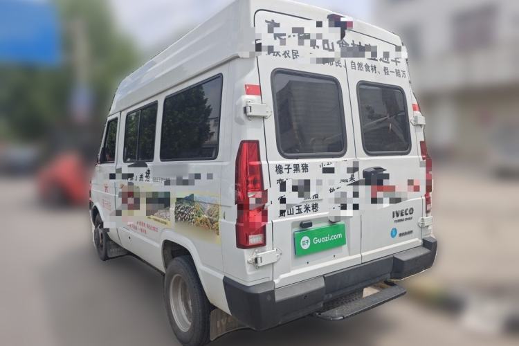 Used Iveco Daily 2021 2.5T A35 M1 Passenger Van 5-9 Seater Short Wheelbase Mid-Roof Design Dual Tires Manual Doors Rear Left 45 Deg