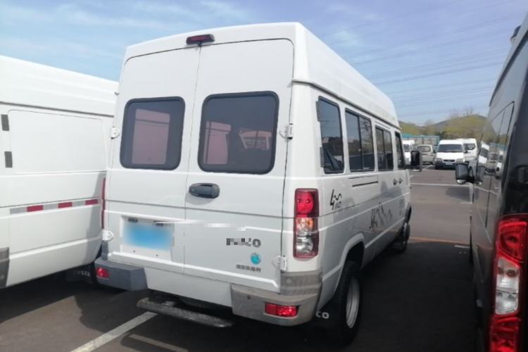Used Iveco Daily 2022 2.5T A37 M1 Passenger Van 5-9 Seats Long Wheelbase Mid-Roof Design Dual Tires Manual Doors Rear Right 45 Deg