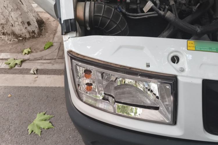 Used Iveco Daily  Right Front Headlight