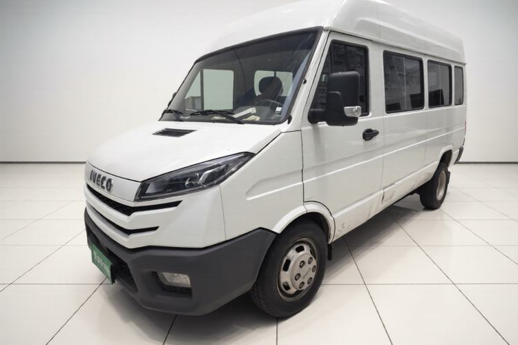 Used Iveco Daily 2023 2.5T A37M1 Long Wheelbase Mid-Roof Dual-Tire Side-Sliding Doors 5-9 Seats Guazi used car, China used car export, Used car for sale, Used  cars, Cheapest cars for sale