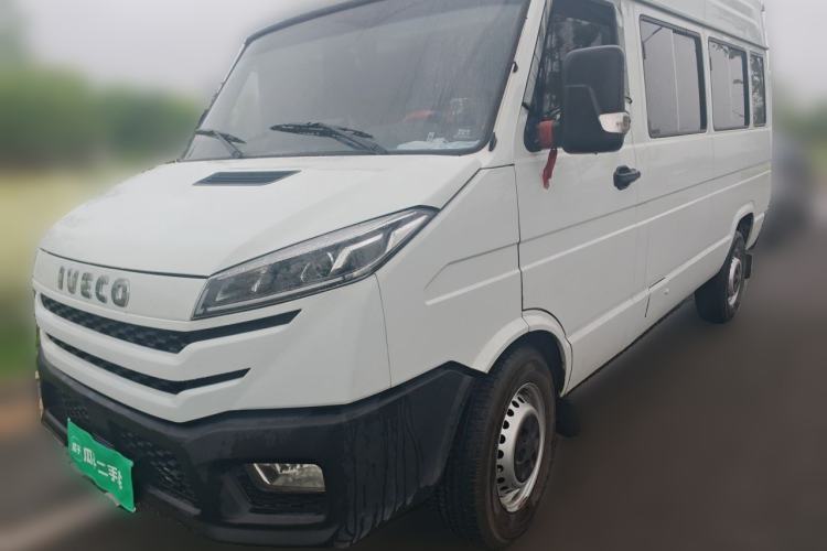 Used Iveco Daily 2023 2.5T A37M1 Multi-Purpose Passenger Vehicle Long Wheelbase Mid-Roof Design Single-Tire Side-Sliding Door Guazi used car, China used car export, Used car for sale, Used cars, Cheapest cars for sale