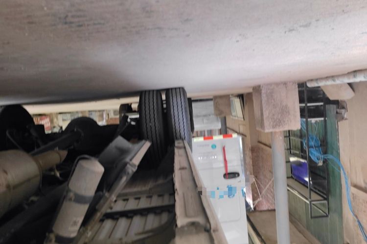 Used Iveco Daily  Chassis Front Right