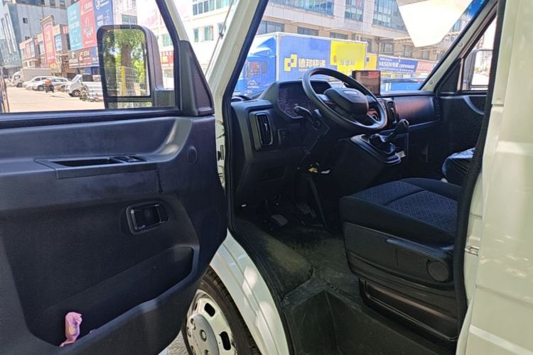 Used Iveco Daily 2023 2.5T A37M1 Long Wheelbase Mid-Roof Dual-Tire Side-Sliding Doors 5-9 Seats Driver Seat