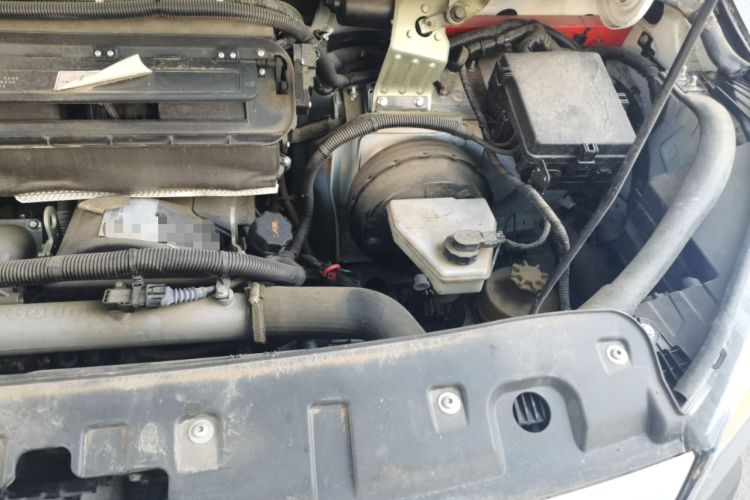 Used Iveco Daily  Engine Bay Left