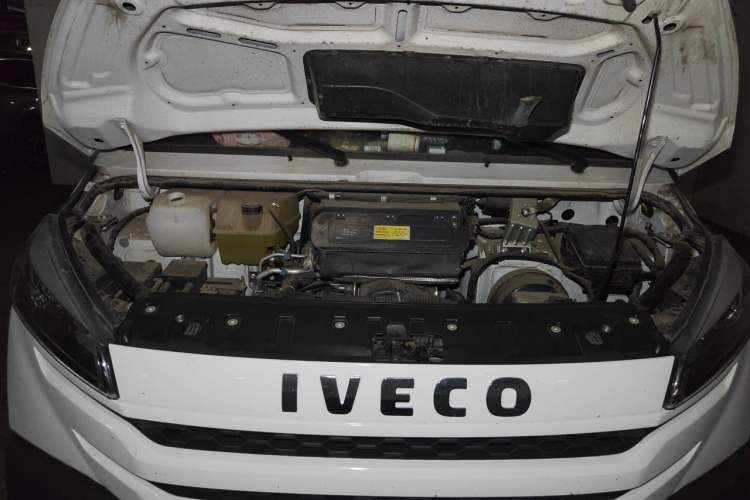 Used Iveco Daily  Engine Bay