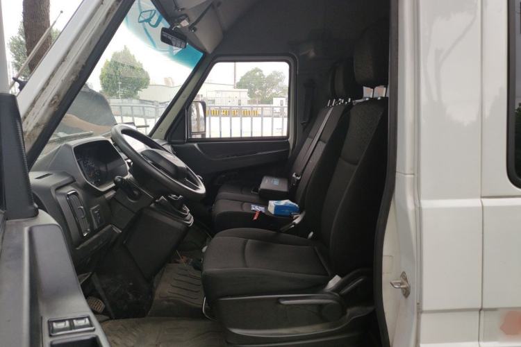 Used Iveco Daily  Left Front Seat