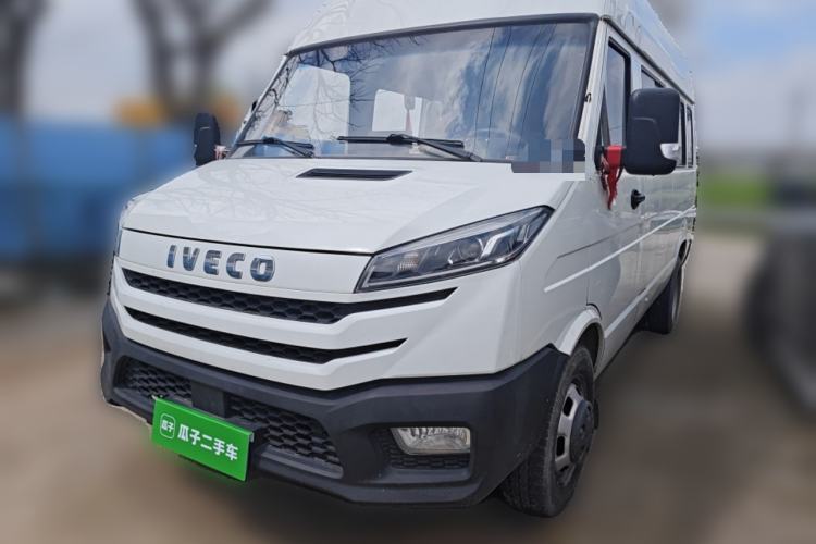 Used Iveco Daily 2023 2.5T A37M1 Long Wheelbase Mid-Roof Dual-Tire Side-Sliding Doors 5-9 Seats Guazi used car, China used car export, Used car for sale, Used  cars, Cheapest cars for sale