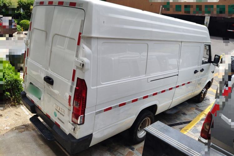 Used Iveco Daily  Rear Right 45 Deg