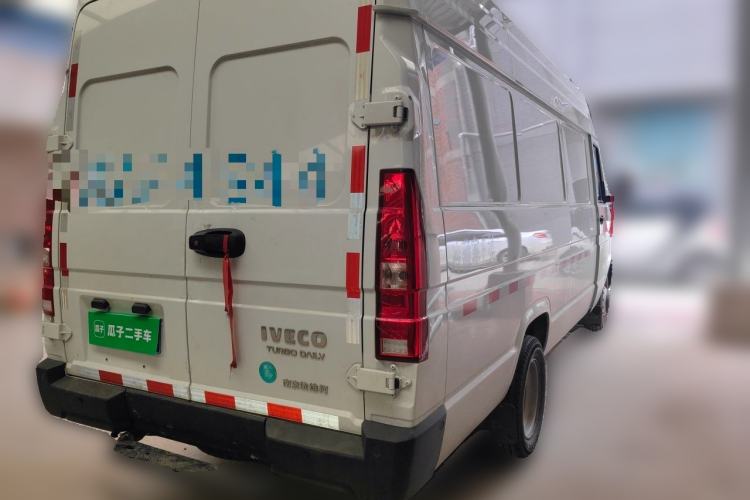 Used Iveco Daily  Rear Right 45 Deg