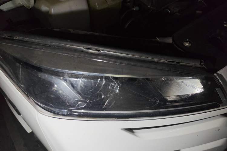 Used Iveco Daily  Right Front Headlight