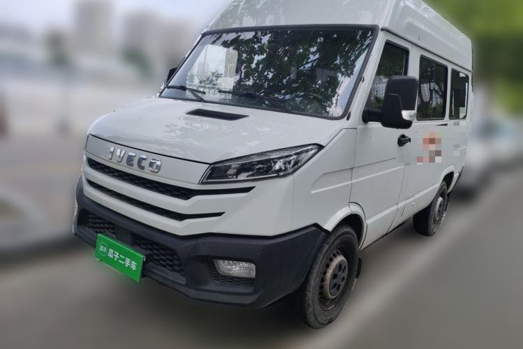 Used Iveco Daily 2023 2.5 Manual Diesel Five-Seater Guazi used car, China used car export, Used car for sale, Used  cars, Cheapest cars for sale