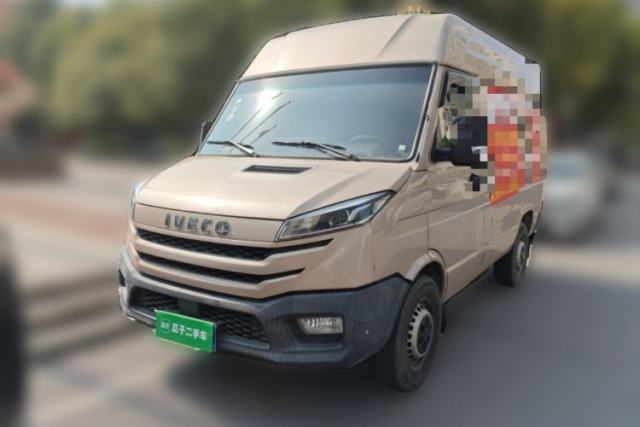 Used Iveco Daily 2023 2.5T A35M1 Short Wheelbase Mid-Height Single-Tire Side-Sliding Door 5–9 Seats