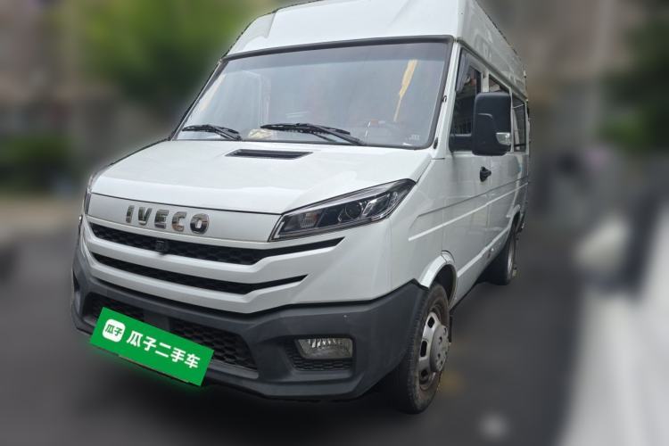 Ojetý Iveco Daily Manual 6-seat 2.5T diesel Guazi used car, China used car export, Used car for sale, Used  cars, Cheapest cars for sale