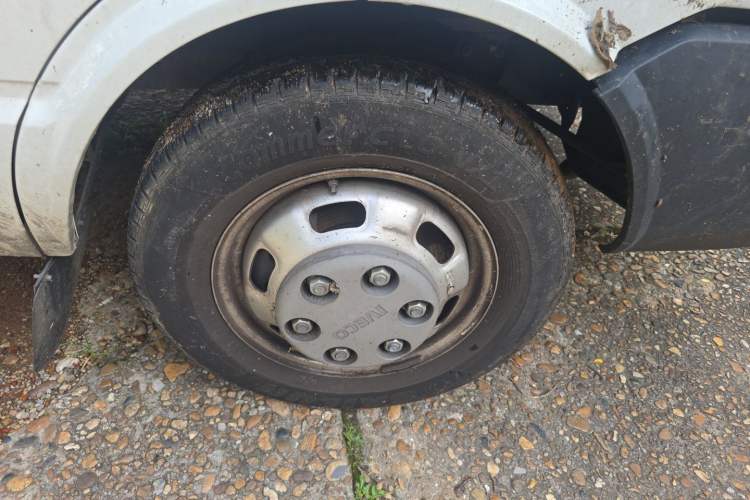 Used Iveco Daily  Right Front Wheel Hub