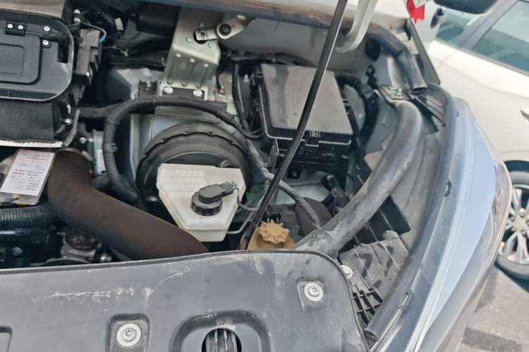 Used Iveco Daily  Engine Bay Left