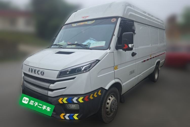 Used Iveco Daily 2025 2.5T V40 Van Transporter Enhanced Green Lane Version Long Wheelbase Mid-Roof Design Dual Tires Guazi used car, China used car export, Used car for sale, Used  cars, Cheapest cars for sale