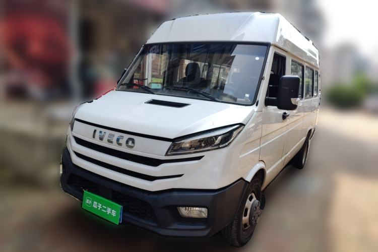 Used Iveco Daily 2026 Model 2.5T A37M1 Multipurpose Passenger Vehicle—Short Wheelbase, Mid-Roof, Dual Tires, Side Sliding Door Guazi used car, China used car export, Used car for sale, Used  cars, Cheapest cars for sale
