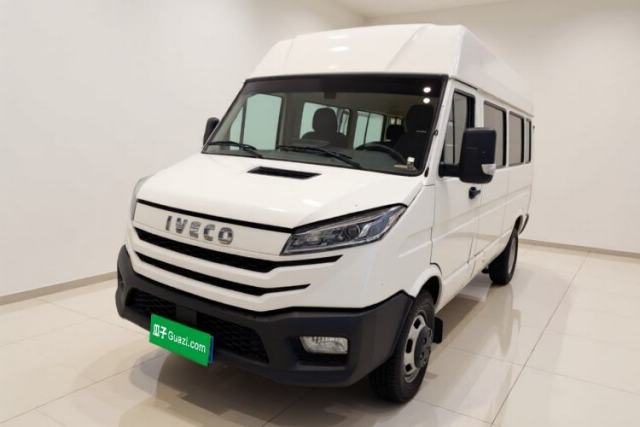 Used Iveco Daily 2026 Model 2.5T A37M1 Multipurpose Passenger Vehicle—Short Wheelbase, Mid-Roof, Dual Tires, Side Sliding Door