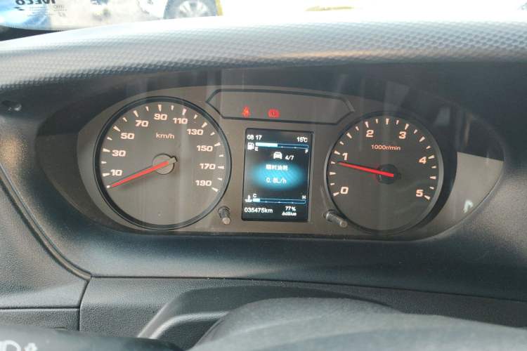 Used Iveco Eurocargo 2021 2.0T Manual Super-Rui Short Wheelbase Low-Roof Side-Hinged Door F1A Instrument Cluster