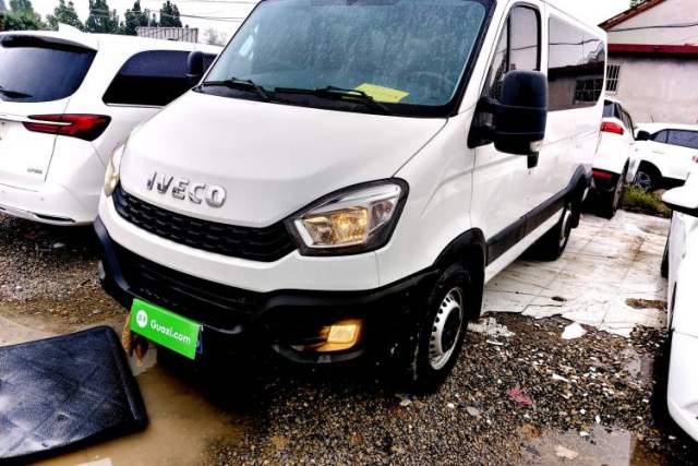 Used Iveco Eurocargo 2021 2.0T Manual Super-Rui Short Wheelbase Low-Roof Side-Hinged Door F1A
