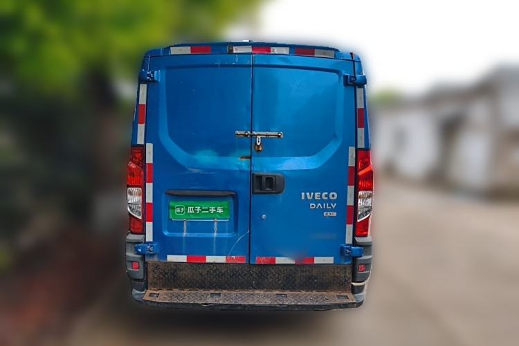 Used Iveco Eurocargo 2018 3.0T Short-Wheelbase Low-Roof Van F1C Rear