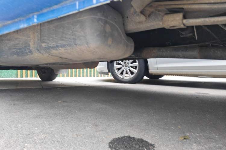Used Iveco Eurocargo 2018 2.3T Long Wheelbase Short Overhang High-Roof Van F1A Chassis Rear Left