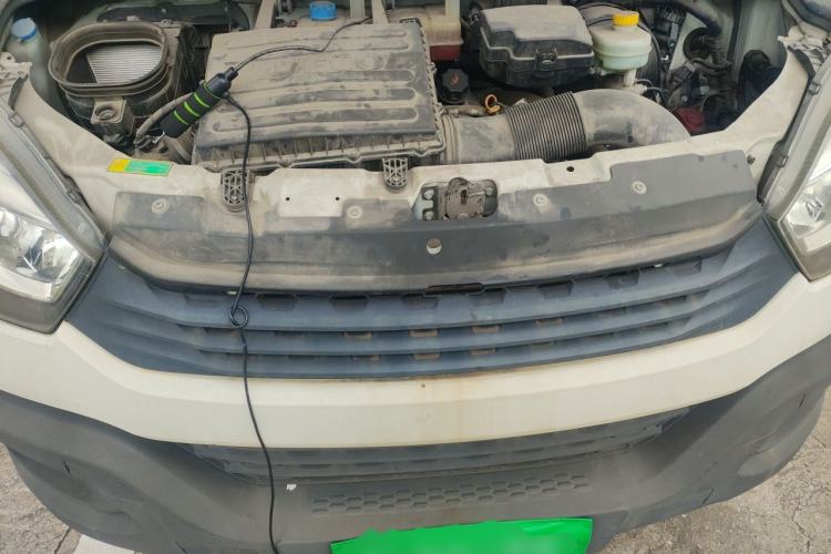 Used Iveco Eurocargo 2018 2.3T Long Wheelbase Short Overhang Multi-Purpose Vehicle with Side Sliding Door F1A Engine Bay