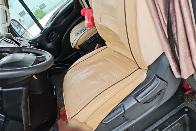 Used Iveco Eurocargo  Left Front Seat
