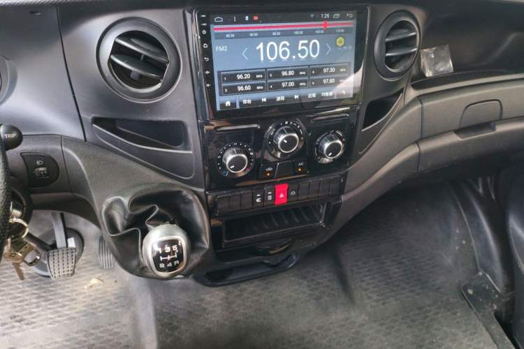 Used Iveco Eurocargo  Audio And AC Panel