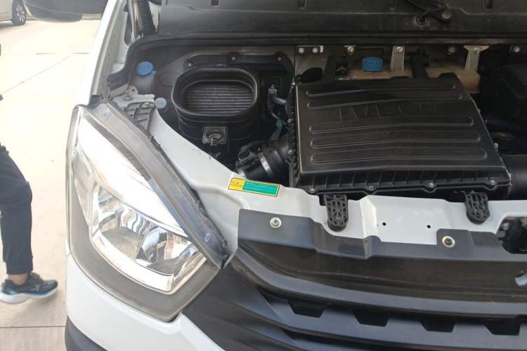 Used Iveco Eurocargo  Engine Bay Right