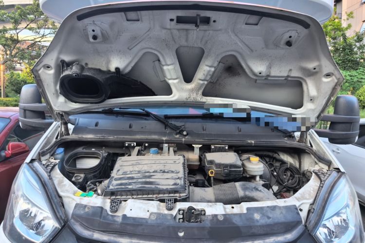 Used Iveco Eurocargo  Engine Bay