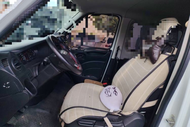 Used Iveco Eurocargo  Left Front Seat