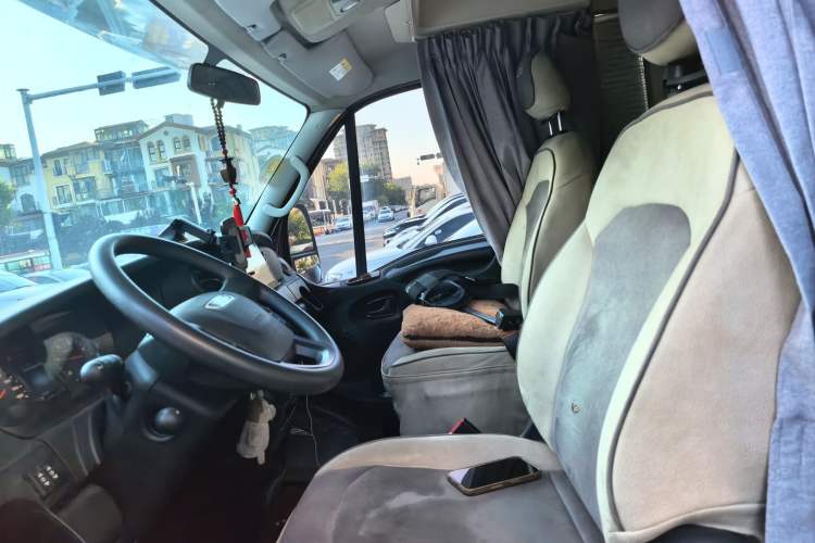 Used Iveco Eurocargo  Left Front Seat