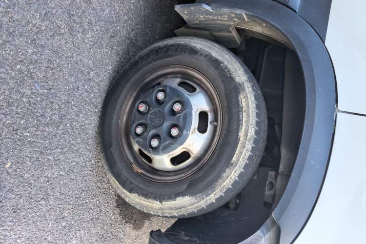 Used Iveco Eurocargo  Right Front Wheel Hub