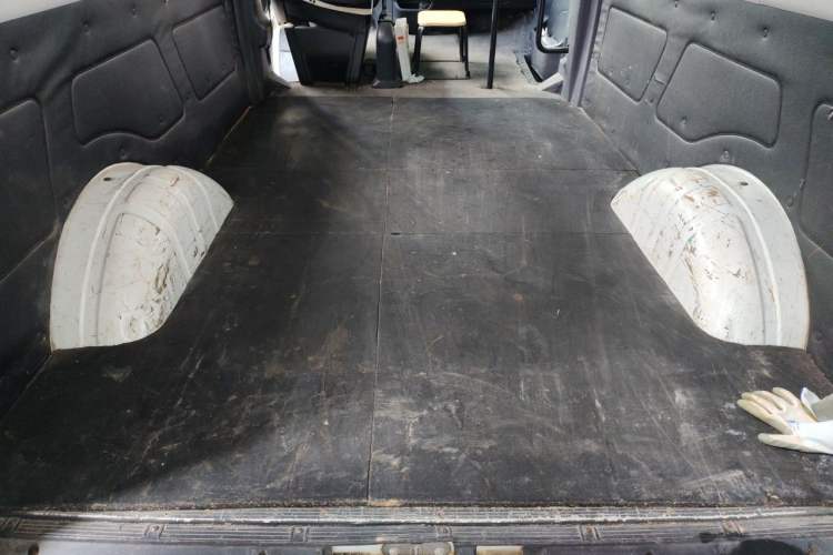 Used Iveco Eurocargo  Trunk