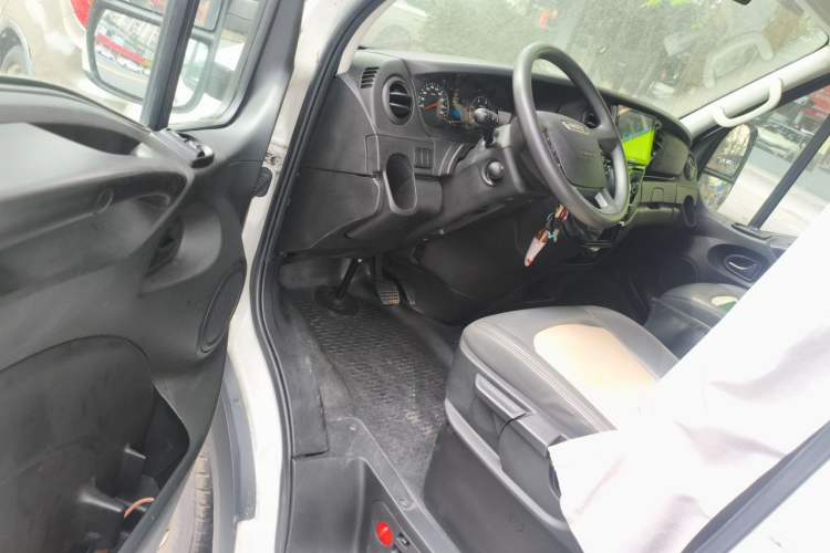 Used Iveco Eurocargo  Driver Seat