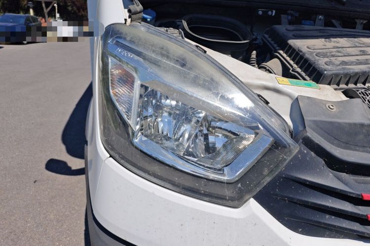 Used Iveco Eurocargo  Right Front Headlight