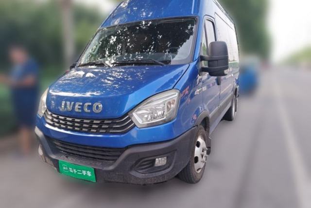 Used Iveco Eurocargo 2020 3.0T Automatic Chao Rui Long Wheelbase Short Overhang High Roof F1C