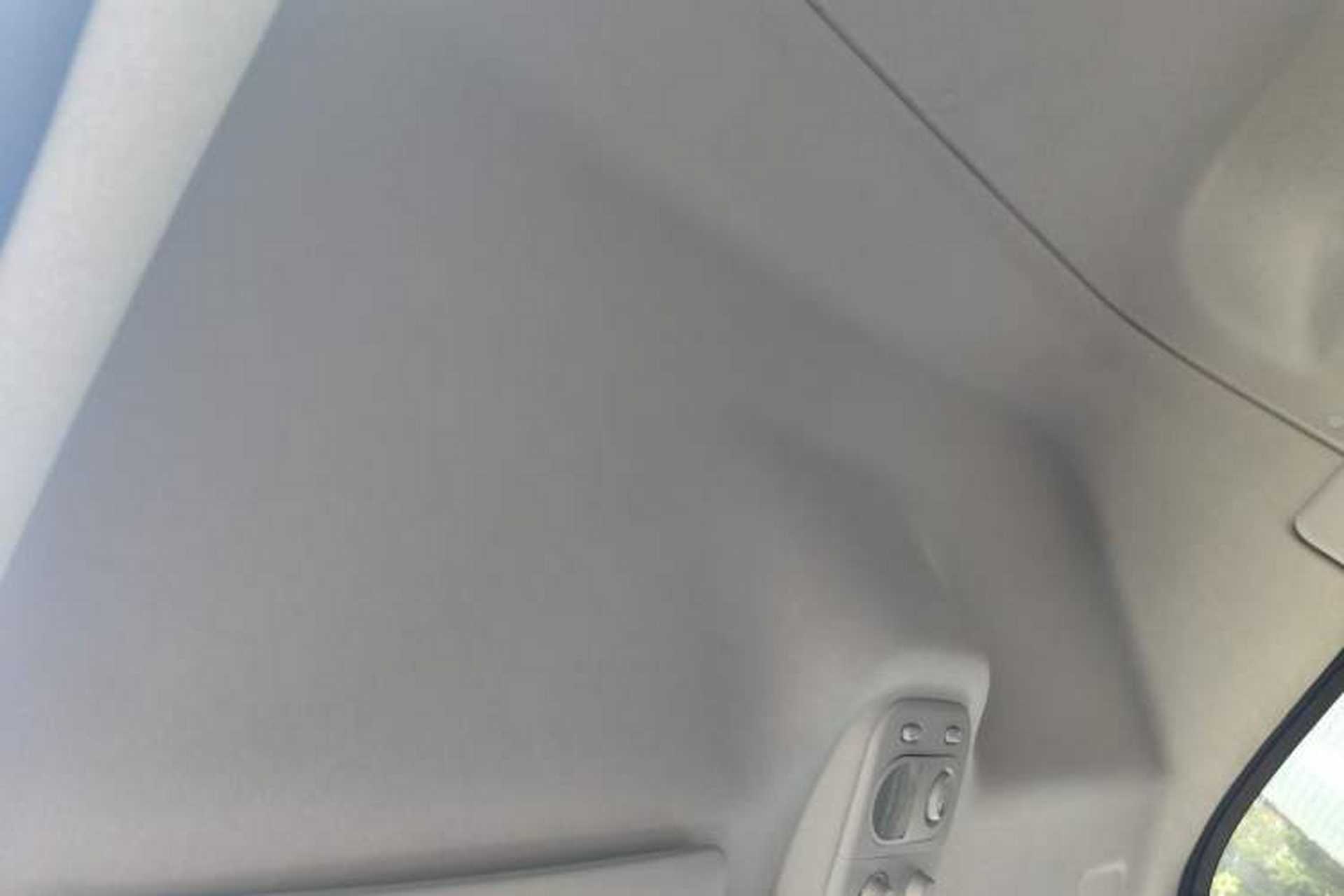 Used Iveco Eurocargo 2020 3.0T Automatic Chao Rui Short Wheelbase High-Roof F1C Headliner