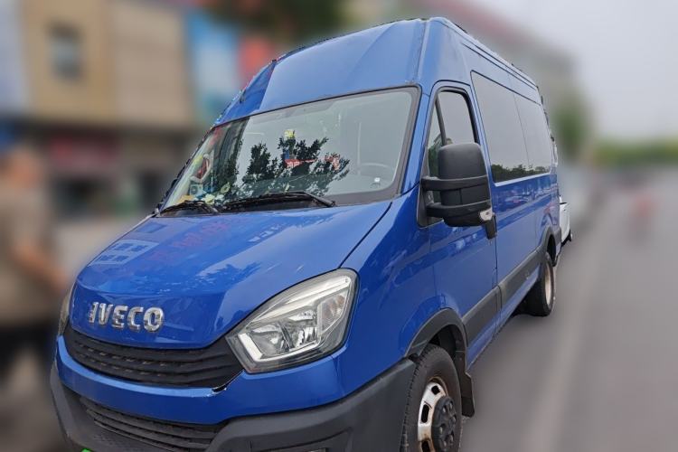 Used Iveco Eurocargo 2020 3.0T 30th Anniversary Edition Manual All-Around Version F1C Guazi used car, China used car export, Used car for sale, Used cars, Cheapest cars for sale