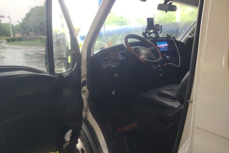 Used Iveco Eurocargo 2020 2.3T Manual Super Rui Long Wheelbase Short Overhang High Roof High Performance F1A Driver Seat