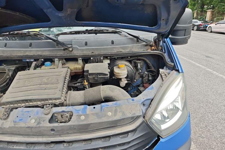 Used Iveco Eurocargo 2020 3.0T 30th Anniversary Edition Manual All-Around Version F1C Engine Bay Left