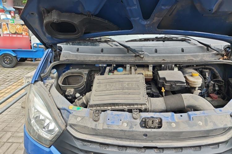 Used Iveco Eurocargo 2020 3.0T 30th Anniversary Edition Manual All-Around Version F1C Engine Bay Right