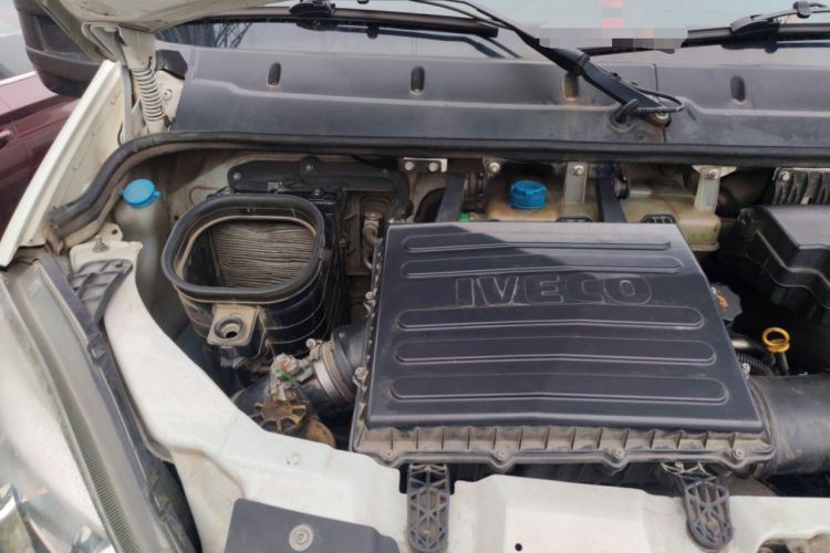 Used Iveco Eurocargo 2020 2.3T Manual Super-Rui Short Wheelbase High Roof High-Performance F1A Engine Bay Right