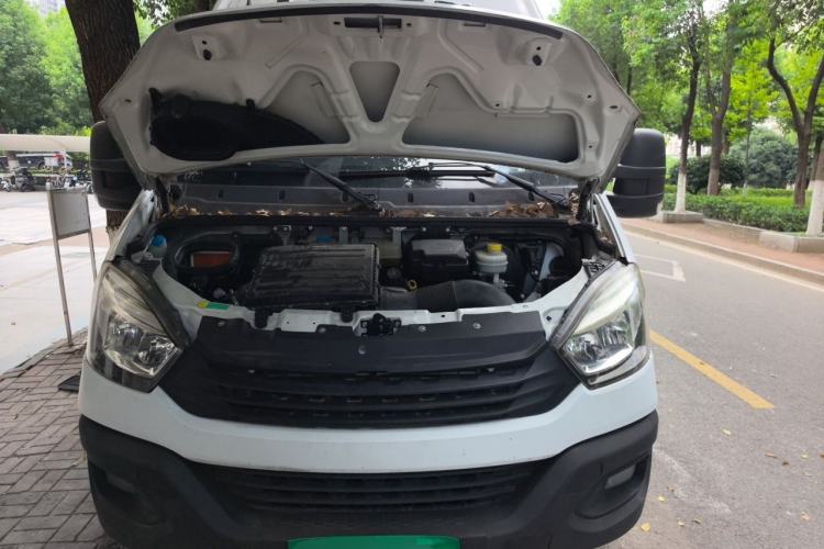 Used Iveco Eurocargo  Engine Bay