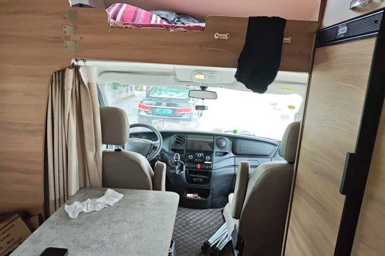 Used Iveco Eurocargo  Headliner