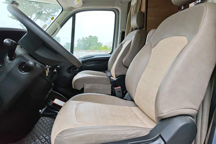 Used Iveco Eurocargo  Left Front Seat