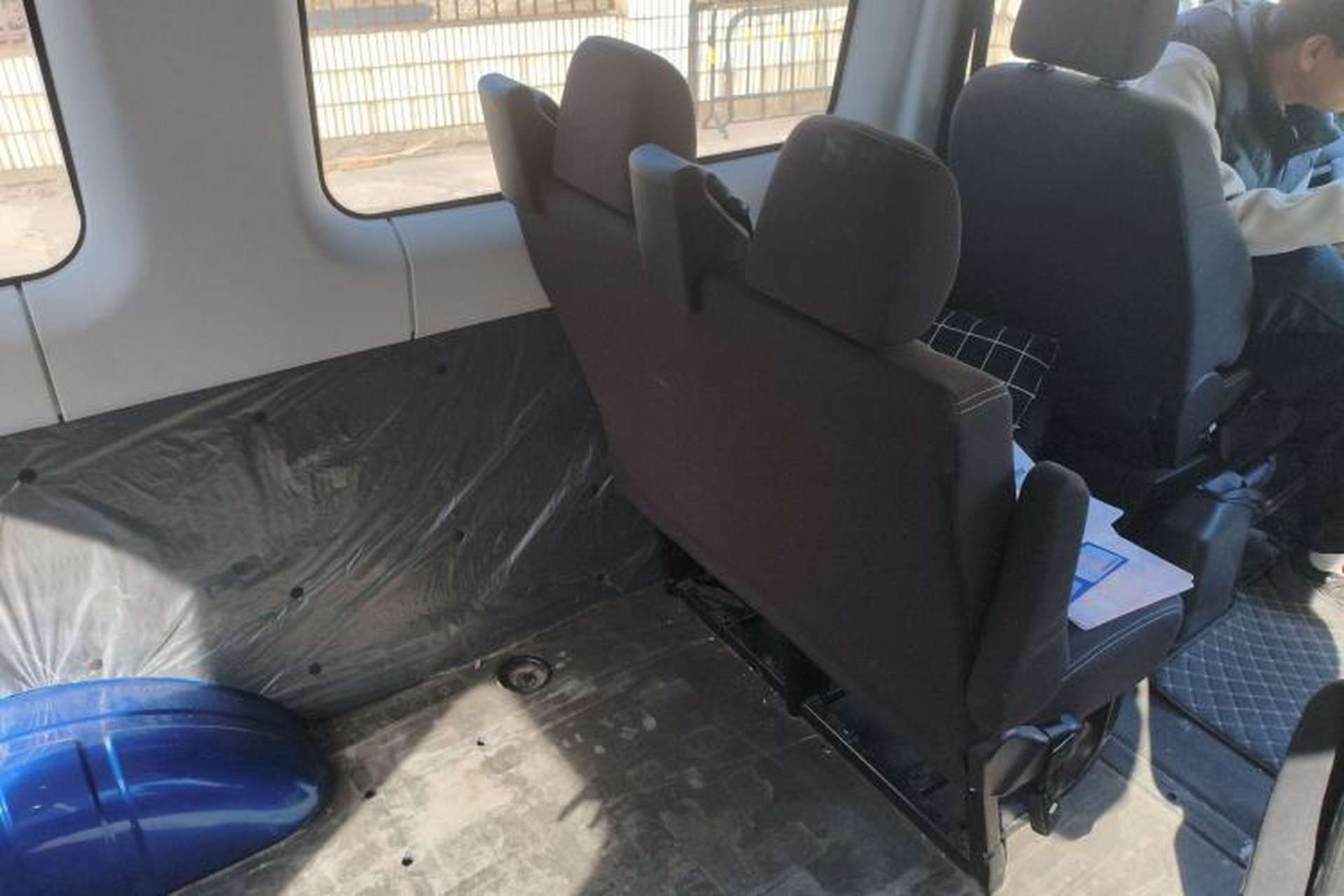 Used Iveco Eurocargo 2020 3.0T Automatic Chao Rui Short Wheelbase High-Roof F1C Left Rear Seat
