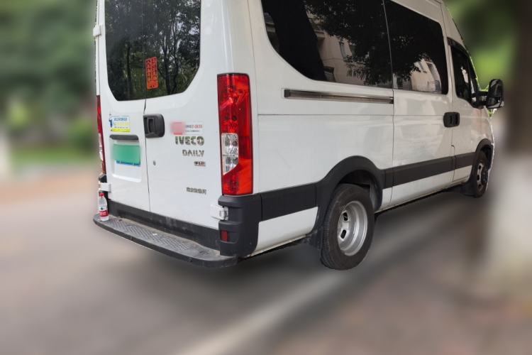 Used Iveco Eurocargo  Rear Right 45 Deg